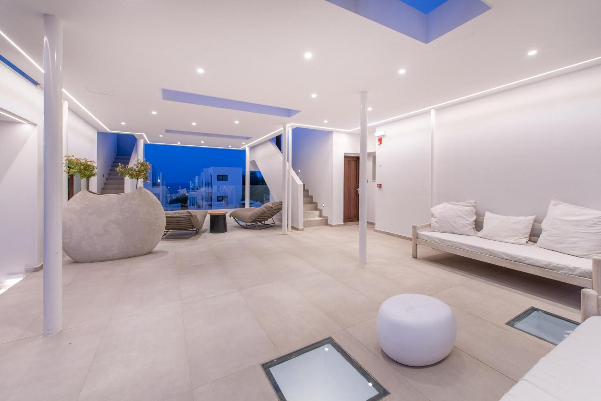 Mika Villas & Suites ヘルソニソス エクステリア 写真