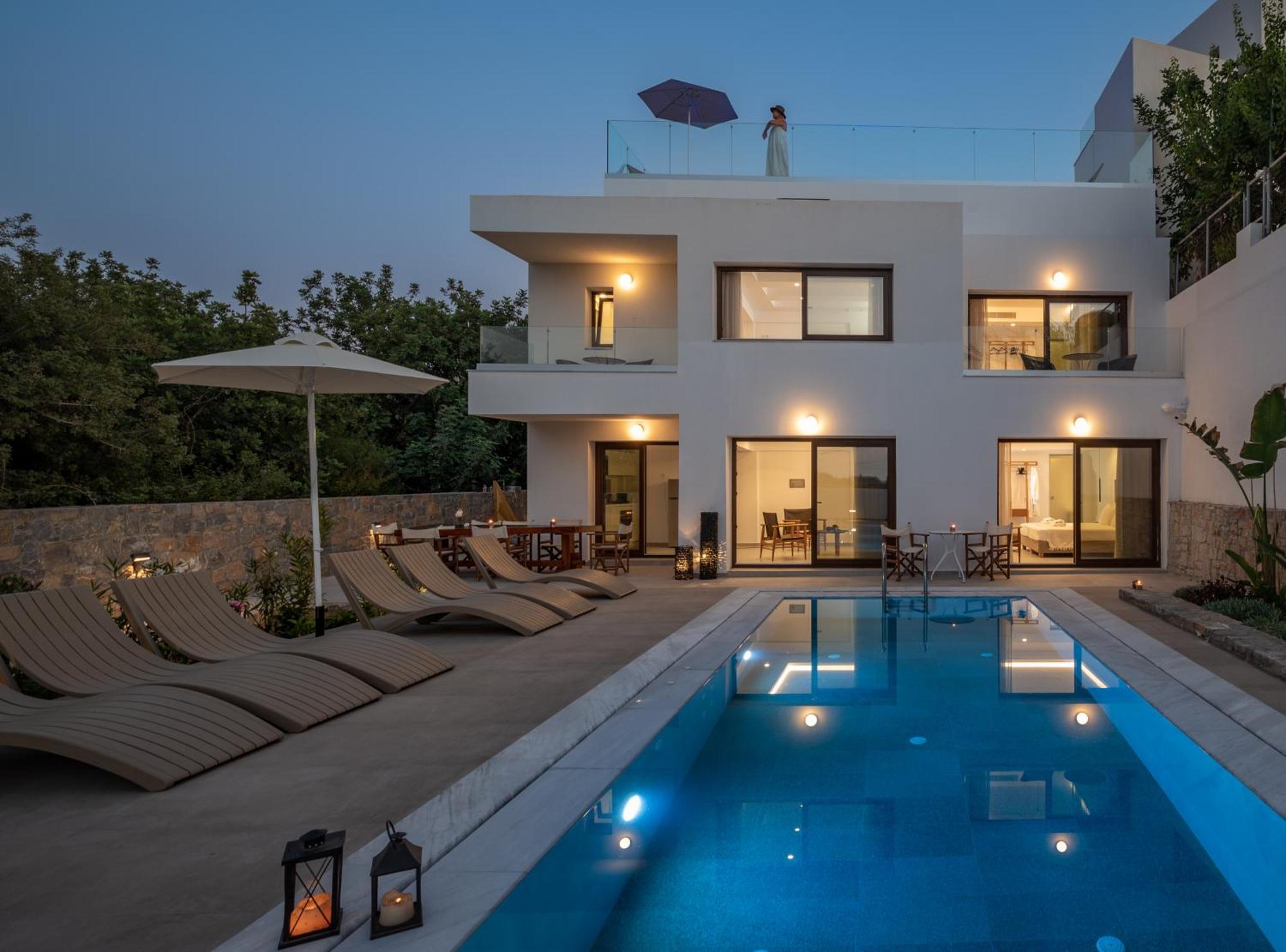 Mika Villas & Suites ヘルソニソス 部屋 写真