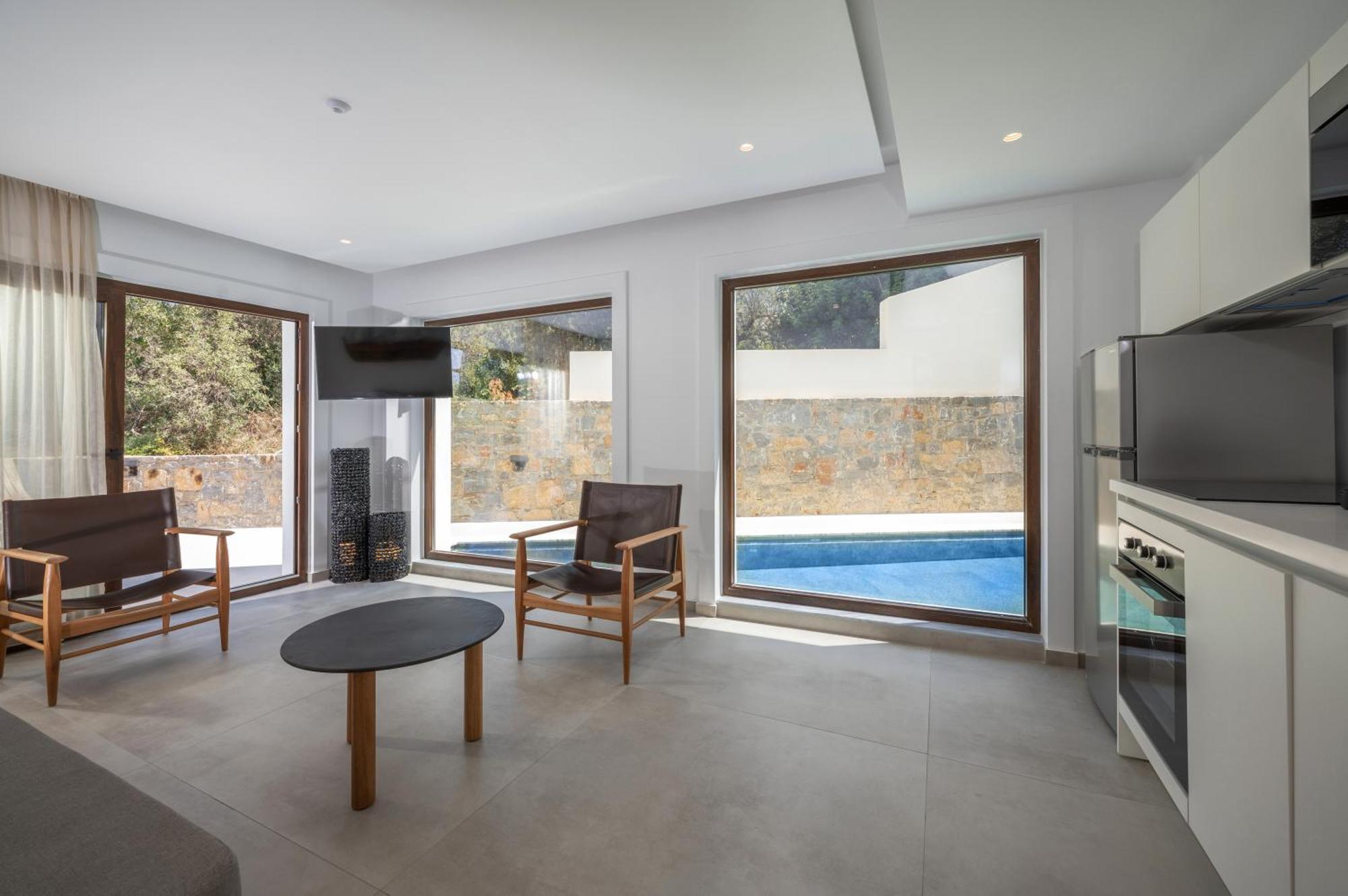 Mika Villas & Suites ヘルソニソス 部屋 写真
