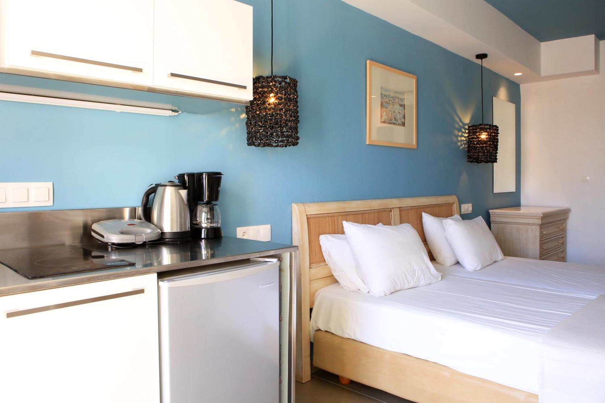 Mika Villas & Suites ヘルソニソス 部屋 写真