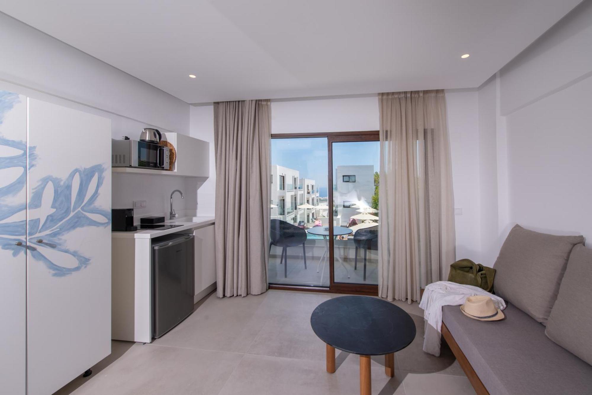 Mika Villas & Suites ヘルソニソス 部屋 写真